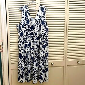 Tahari NWOT Sleeveless dress Size 3x